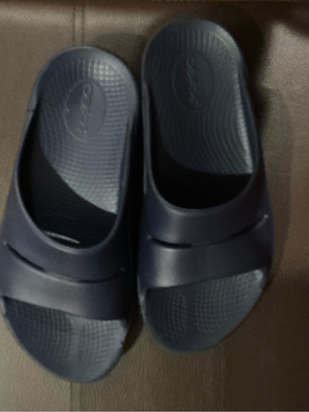 OOFOS Navy Women's Recovery Slide Sandals